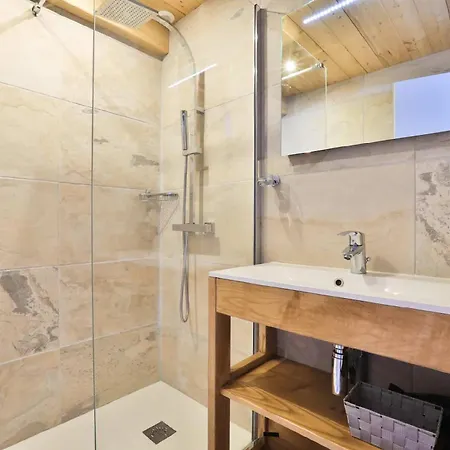 Apartment Chalet-incroyable Terrasse-jacuzzi & Sauna
